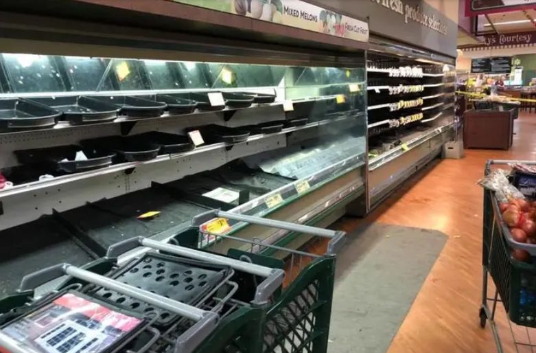 Supermarket Buang Makanan Rp 500 Juta karena Wanita Prank Batuk Corona