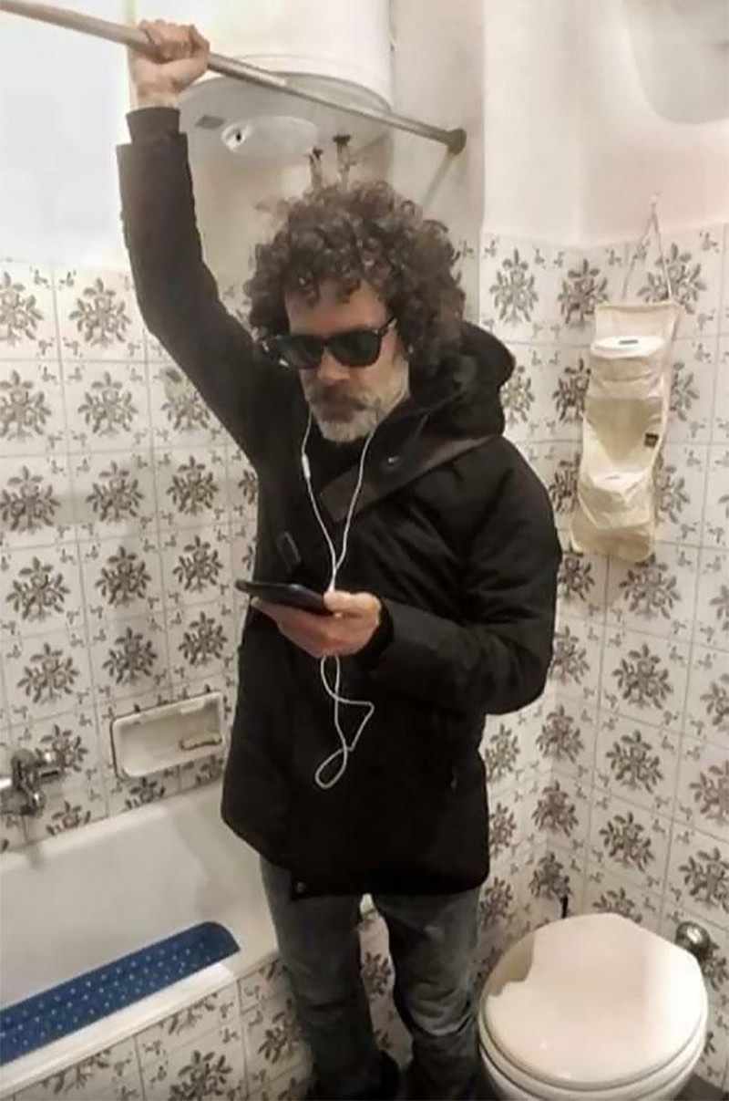 Kelakuan Kocak di Rumah Aja