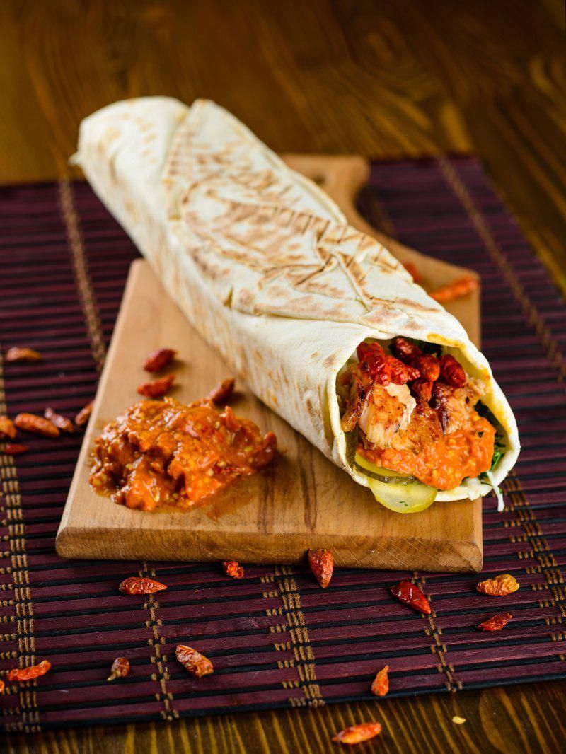 Acar Mentimun hingga Burrito, 4 Makanan yang Bikin Katy Perry Ngidam 