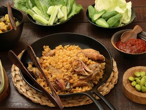 5 Ayam Goreng Kremes Kaki Lima Paling Mantap di Jakarta