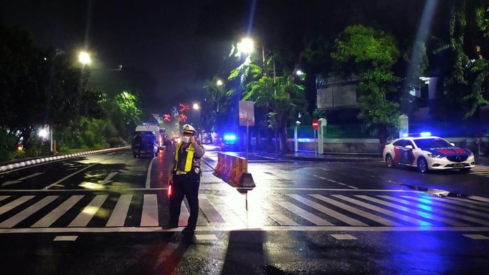 Jalan Darmo dan Jalan Tunjungan ditutup