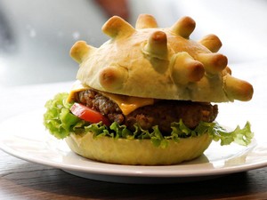 Burger Virus Corona Ini Laku hingga 50 Buah Sehari