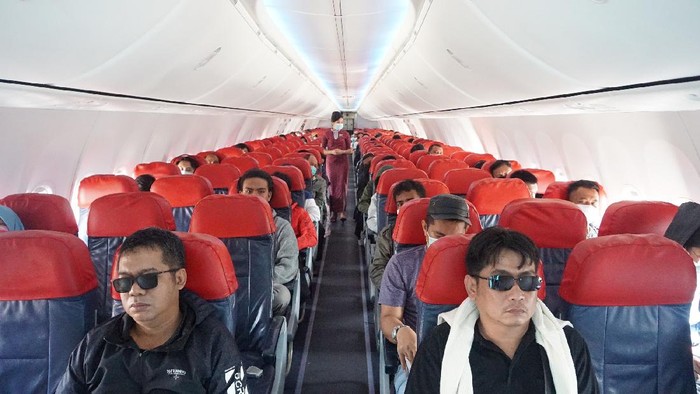 Physical Distancing Lion Air