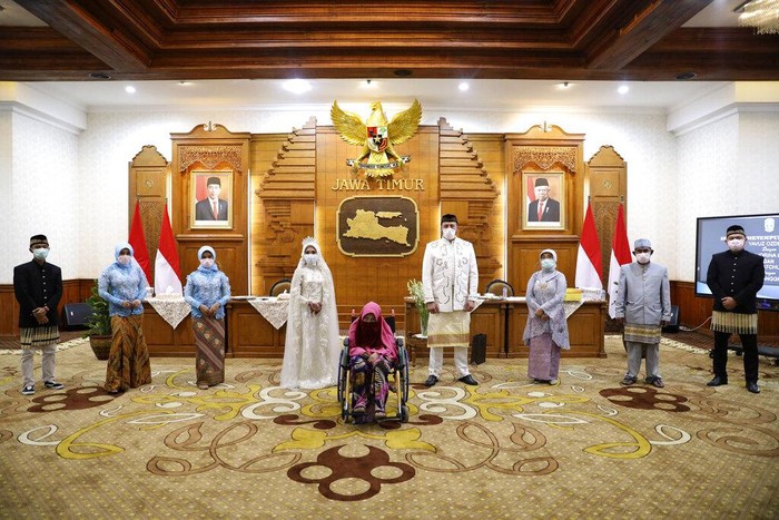 Social Distancing Warga di berbagai negara mulai menerapkan perilaku social distancing. Hal itu dilakukan sebagai salah satu cara untuk memutus rantai penyebaran wabah Corona.