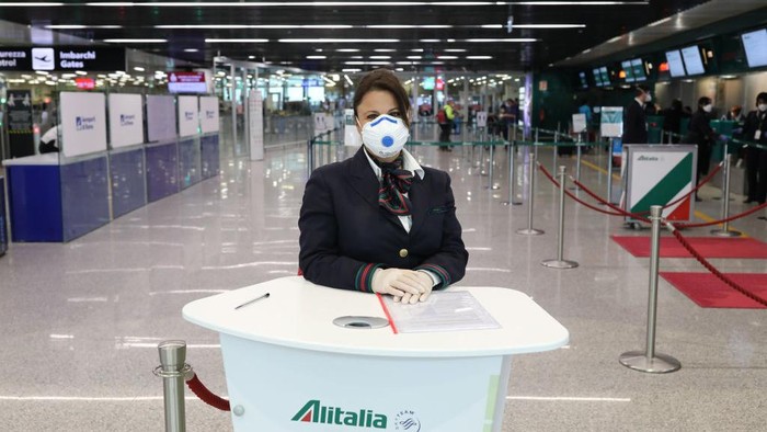 Wabah Corona turut berdampak pada aktivitas penerbangan di dunia. Sejumlah bandara di Eropa kini sepi karena virus Corona yang merebak ke berbagai negara dunia.