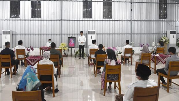 Jokowi dan Keluarga Gelar Tahlilan untuk Almarhumah Ibundanya di Solo