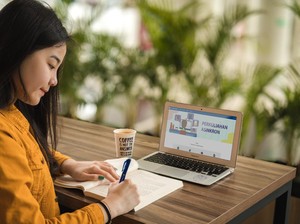 Tak Libur, UMN Lanjutkan Perkuliahan Via Online
