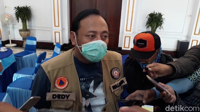 Wali Kota Tegal, Dedy Yon Supriono, Sabtu (28/3/2020).