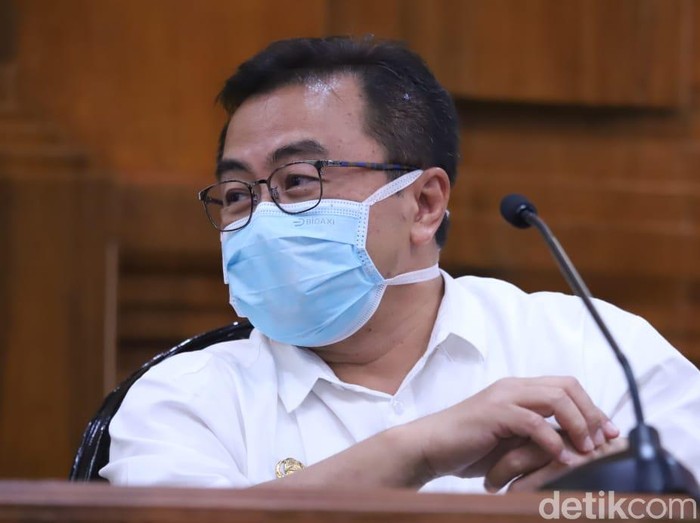 Public Health Emergency Operation Center Kementerian Kesehatan RI menetapkan 3 wilayah di Jatim sebagai transmisi lokal covid-19. Yakni Surabaya, Kabupaten Malang dan Magetan.