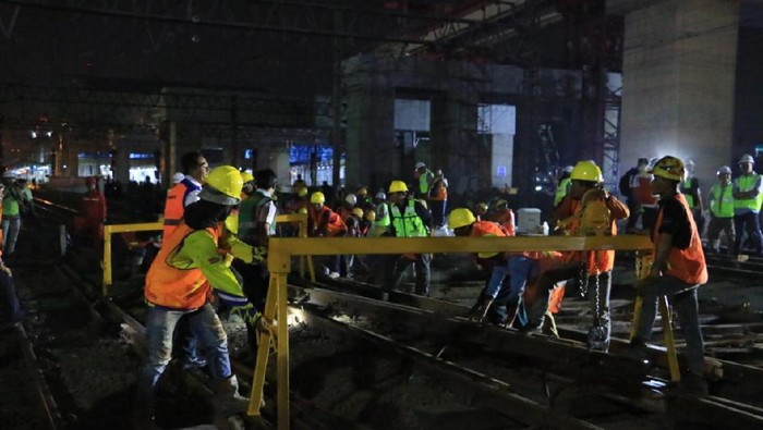 Cegah Penyebaran Corona, Kemenhub Batasi Pengerjaan Proyek Kereta Api
