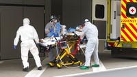 Menurut penghitungan AFP, lebih dari 26 ribu orang telah meninggal karena virus corona di seluruh dunia, dengan total jumlah kasus mencapai lebih dari 500 ribu kasus.