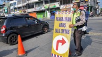 Penutupan dilakukan di 12 titik ruas jalan di Kota Medan pada pukul 09.00 WIB - pukul 15.00 WIB dan pukul 19.00 WIB - pukul 23.00 WIB.