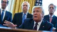 Baru saja menyelesaikan pembicaraan yang sangat baik dengan Presiden Xi dari China. Membahas sangat detail soal virus Corona yang merusak sebagian besar planet kita, tulis Trump via akun Twitter-nya, @realDonaldTrump.