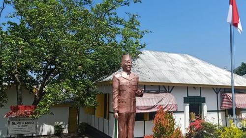 Blusukan ke Rumah Bung Karno di Ende