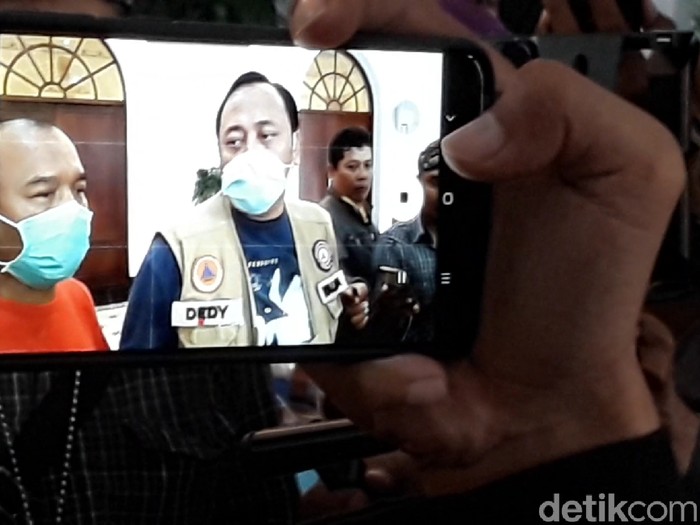Wali Kota Tegal, Dedy Yon Supriono, Sabtu (28/3/2020).