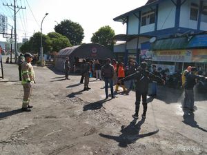 Pandemi Corona, Pemkab Magelang Periksa Pemudik di Terminal Bus