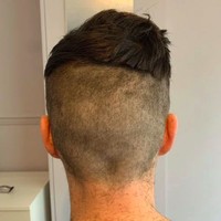 Hasil potongan rambut yang satu ini benar-benar bikin gagal paham dan geleng-geleng kepala. Kira-kira ini model potongan rambut apa ya? (Foto: Twitter)