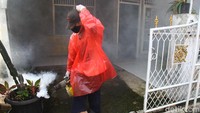 Kegiatan fogging tersebut merupakan swadaya dari masyarakat setempat.