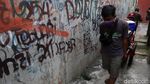 Disinfeksi Mandiri Warga Cipedak Srengseng Sawah untuk Halau Corona