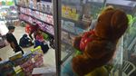 Penjualan Mainan di Pasar Gembrong Terdampak Pandemi Corona