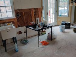 Aneka Kejadian Sial Saat Diam di Rumah Karena Corona