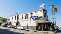Amerika kini menempati posisi pertama sebagai negara dengan kasus virus corona terbanyak di dunia. Sehingga membuat banyak restoran di Amerika tutup total salah satunya Pihillpes the Original. Foto: Istimewa