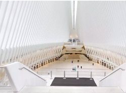 Potret Ikon Dunia Sepi Pengunjung Karena Corona