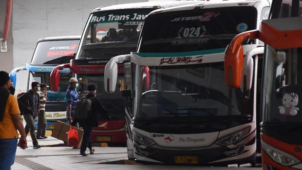 Poin-poin Instruksi Terbaru Jokowi Soroti Pemudik Dini saat Pandemi Corona