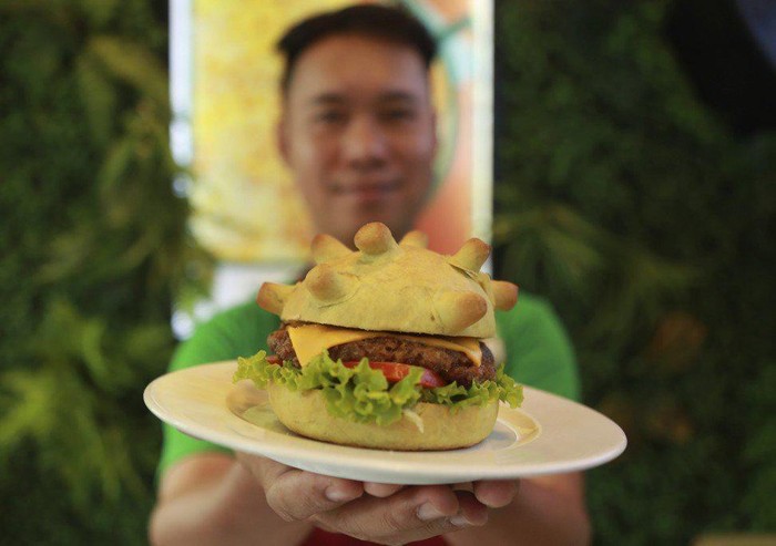 makanan bentuk corona