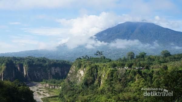 Ngarai Sianok Bukittinggi