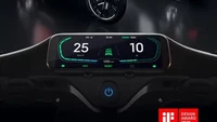 Untuk tipe A1 Pro, instrumen informasi motor tersedia dalam bentuk layar sentuh. Layar sentuh ini juga dapat menerima perintah suara untuk kebutuhan navigasi Foto: gizmochina