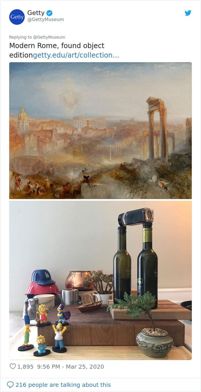 Bedanya Roma zaman dulu dan zaman sekarang, terbuat dari gugusan botol wine dengan warga yang terdiri dari keluarga Simpsons.  (Foto: Twitter)