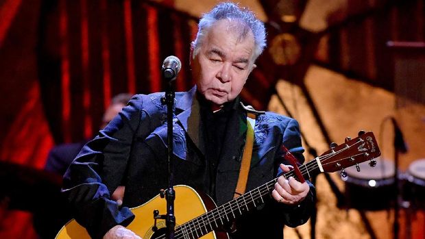 NASHVILLE, TN - SEPTEMBER 12:  John Prine performs onstage during the 2018 Americana Music Honors and Awards at Ryman Auditorium on September 12, 2018 in Nashville, Tennessee.  (Photo by Jason Davis/Getty Images for Americana Music Association)