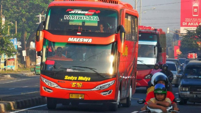 Bus Wonogiri.