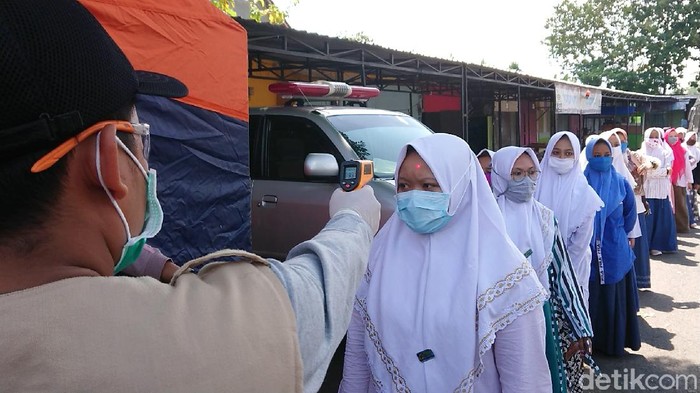 Ribuan Santri Tulungagung dan Kediri di Pulangkan