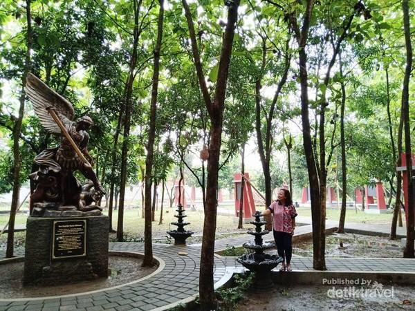 Taman Rohani Jati Segara Wening