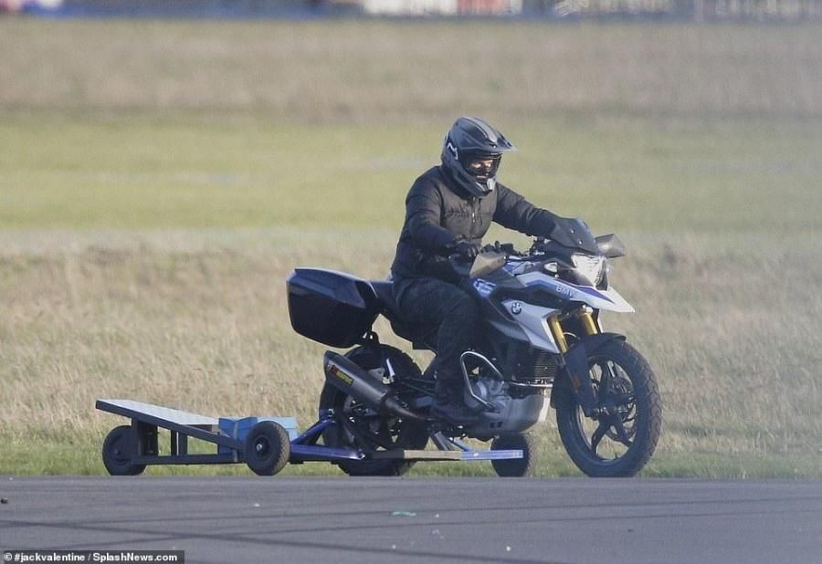 Tom Cruise