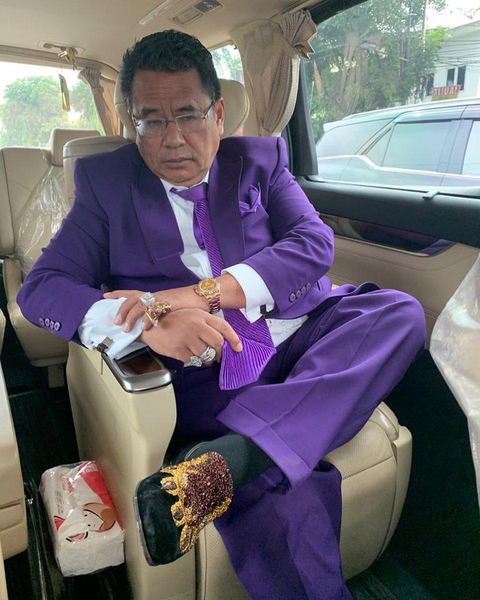 Dapur Hotman Paris Viral.