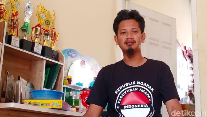 Pendiri Republik Ngapak Ken Setiawan