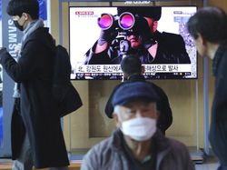 Potret Korea Utara Uji Coba Rudal di Tengah Pandemi Corona