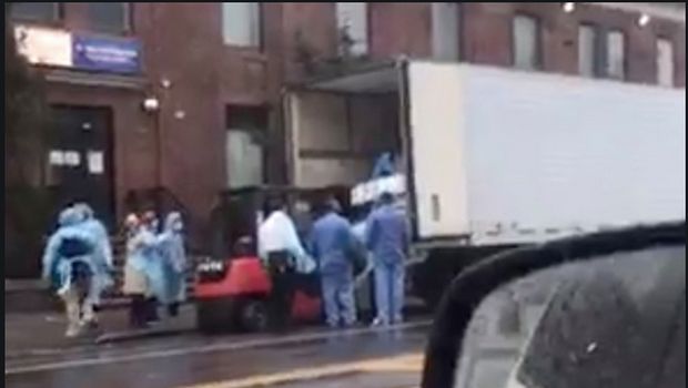 Korban meninggal dunia corona di New York dimasukkan ke dalam truk es