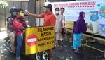 Warga Menteng Dalam Sterilisasi Wilayahnya dari Corona