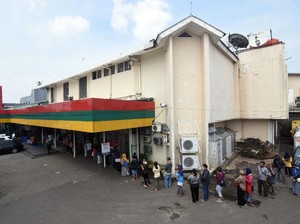 Saat New Normal Pengunjung Supermarket cs Maksimal 40%
