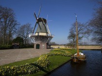 Mengapa Negara Belanda Disebut Juga sebagai Netherland? Ternyata Ini Artinya