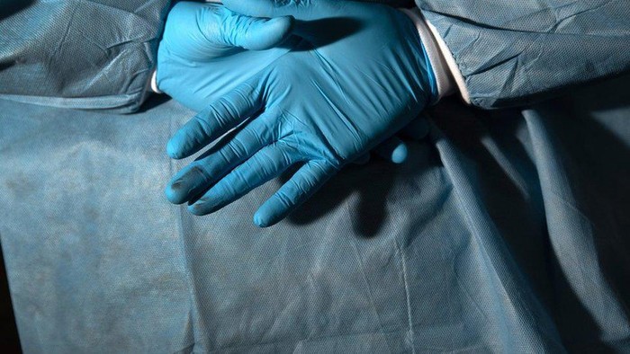Virus corona: Cerita tenaga kesehatan di garis depan wabah Covid-19, perawat selalu bersiap untuk yang terburuk, tapi tidak separah ini