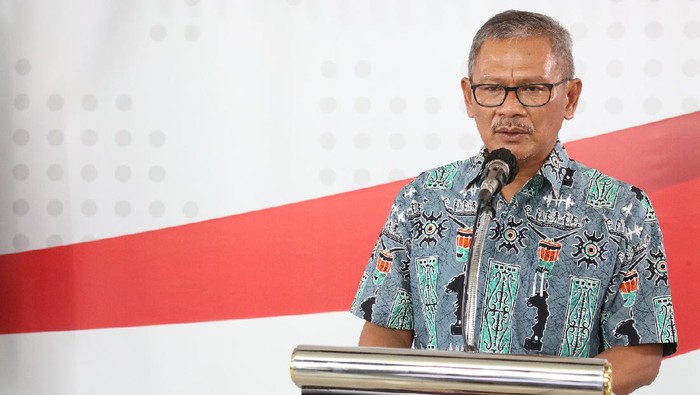 Jubir Penanganan COVID-19 Achmad Yurianto