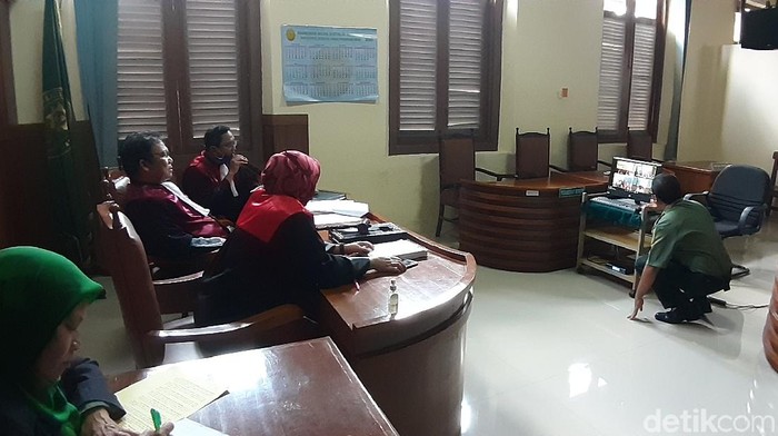 Suasana sidang online perdana di PN Sragen
