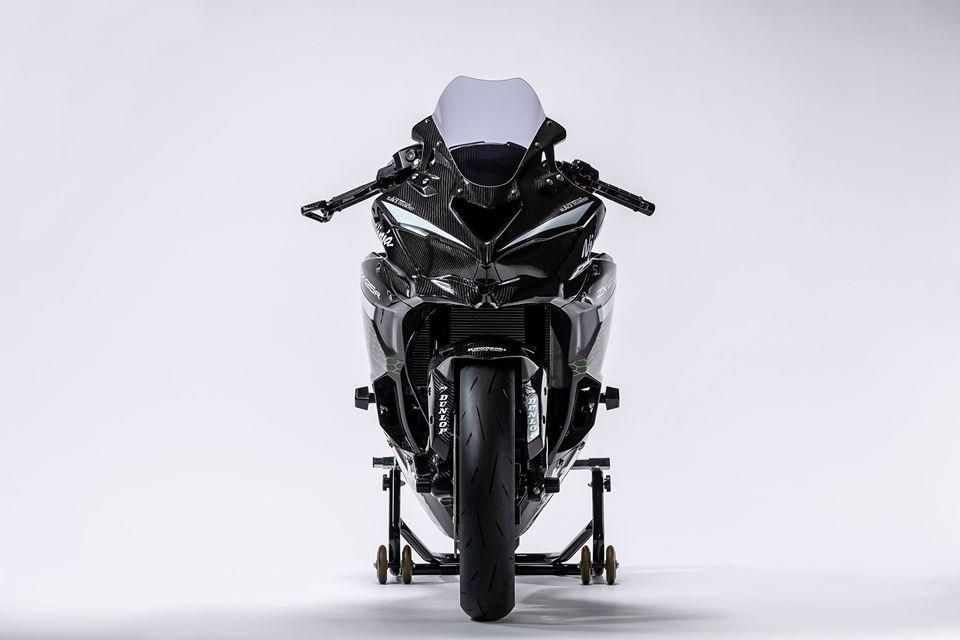 Ninja ZX-25R model custom