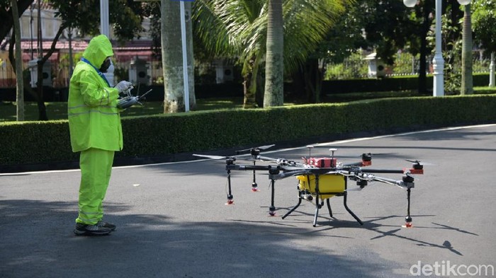 Drone Disinfektan untuk Jawa Barat