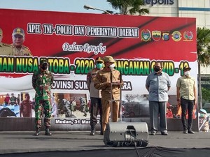 Gubsu Edy Pimpin Apel Penyemprotan Disinfektan: Kita Serius Tangani Corona